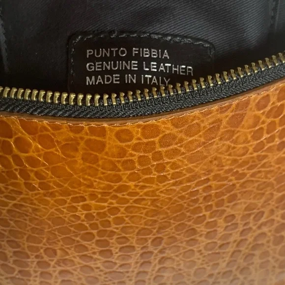 PUNTO FIBBIA Women’s Wristlet Genuine Leather Croc Bag - Picture 2 of 10